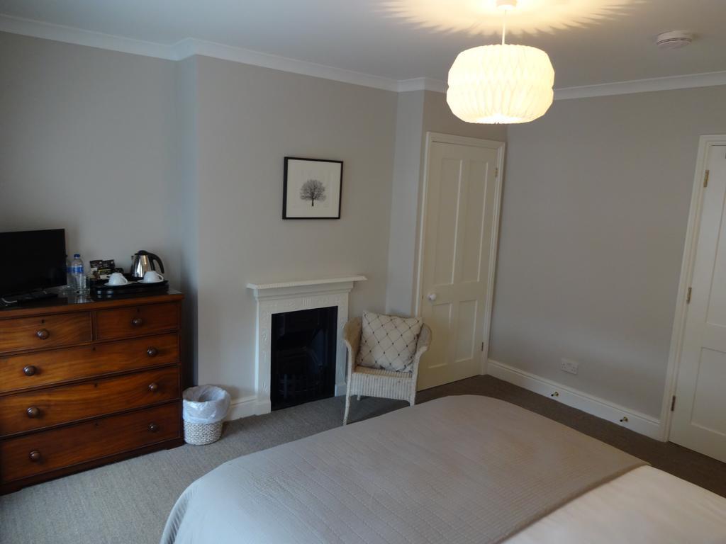 โอกิลวี่ เฮาส์ Bed & Breakfast โครเมอร์ ภายนอก รูปภาพ